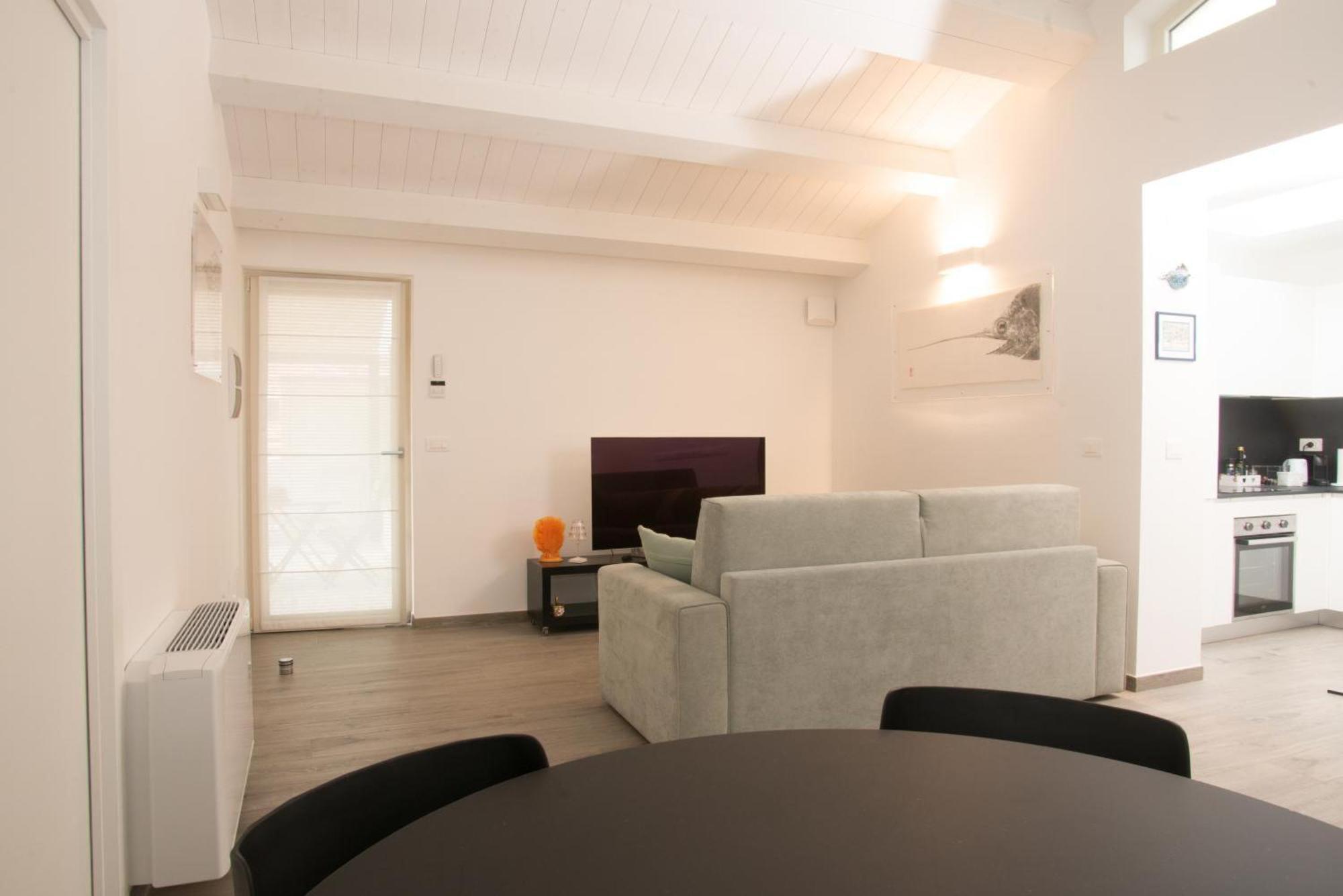 Cinema Boutique Apartment Sestri Sestri Levante